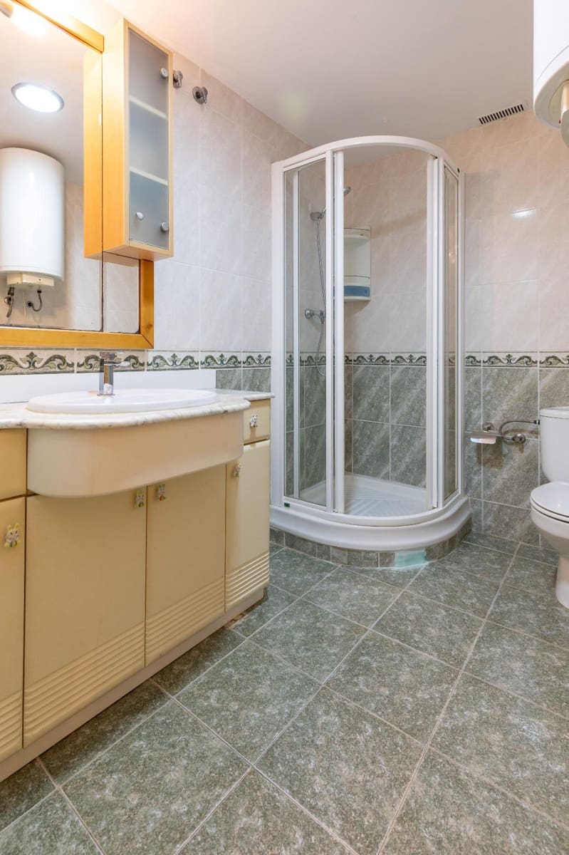 3 makuuhuone Asunto myytävänä paikassa Chilches - 148 000 € (Ref: 9556085)