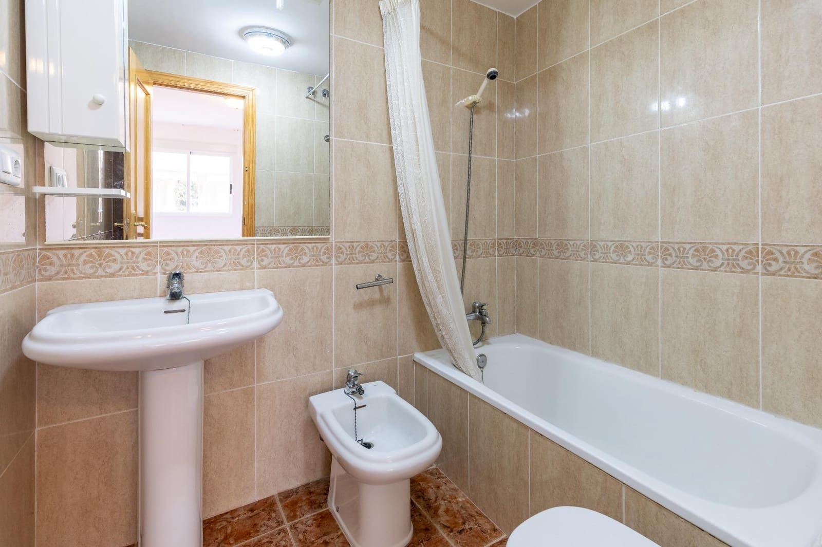 3 makuuhuone Asunto myytävänä paikassa Chilches - 148 000 € (Ref: 9556085)