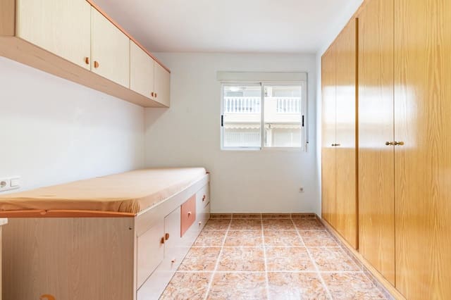 3 makuuhuone Asunto myytävänä paikassa Chilches - 148 000 € (Ref: 9556085)