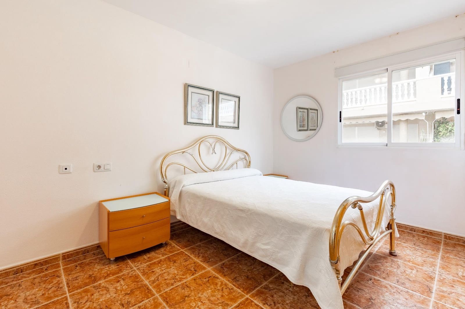 3 makuuhuone Asunto myytävänä paikassa Chilches - 148 000 € (Ref: 9556085)