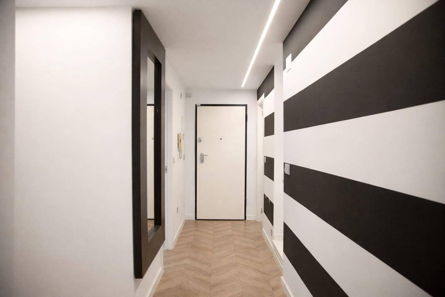 4 soverom Penthouse til leie i Valencia by - € 1 950 (Ref: 9556086)