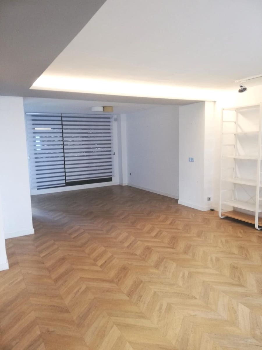 4 soverom Penthouse til leie i Valencia by - € 1 950 (Ref: 9556086)