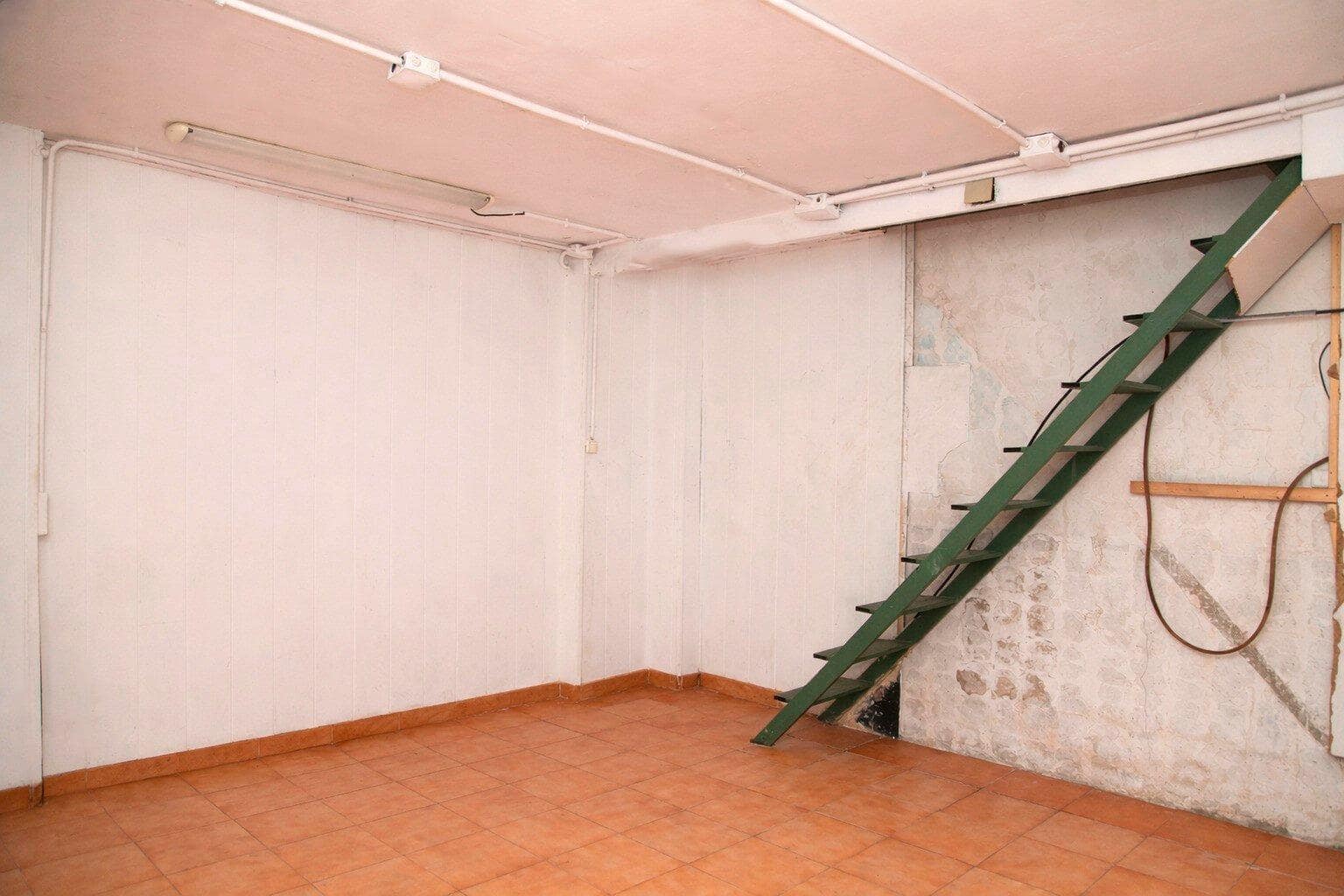 Kaupallinen vuokrattavana paikassa Valencia kaupunki - 650 € (Ref: 9556089)