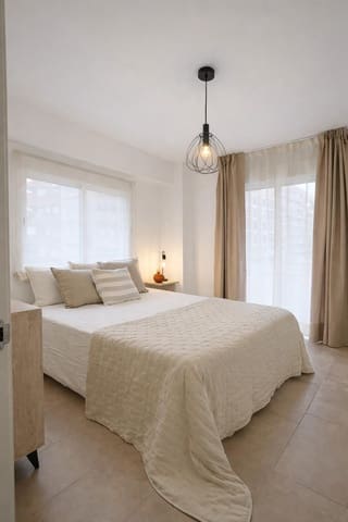 3 soveværelse Lejlighed til leje i Nou Moles, Valencia by - € 1.400 (Ref: 9556090)