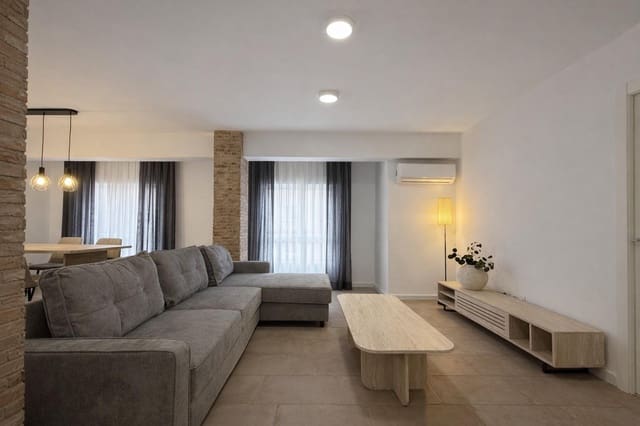 3 soveværelse Lejlighed til leje i Nou Moles, Valencia by - € 1.400 (Ref: 9556090)