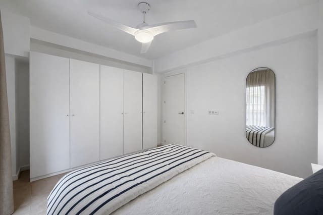 3 soveværelse Lejlighed til leje i Nou Moles, Valencia by - € 1.400 (Ref: 9556090)