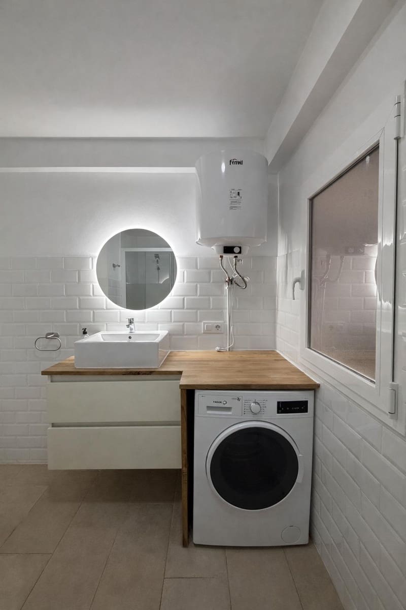 3 soveværelse Lejlighed til leje i Valencia by - € 1.400 (Ref: 9556090)