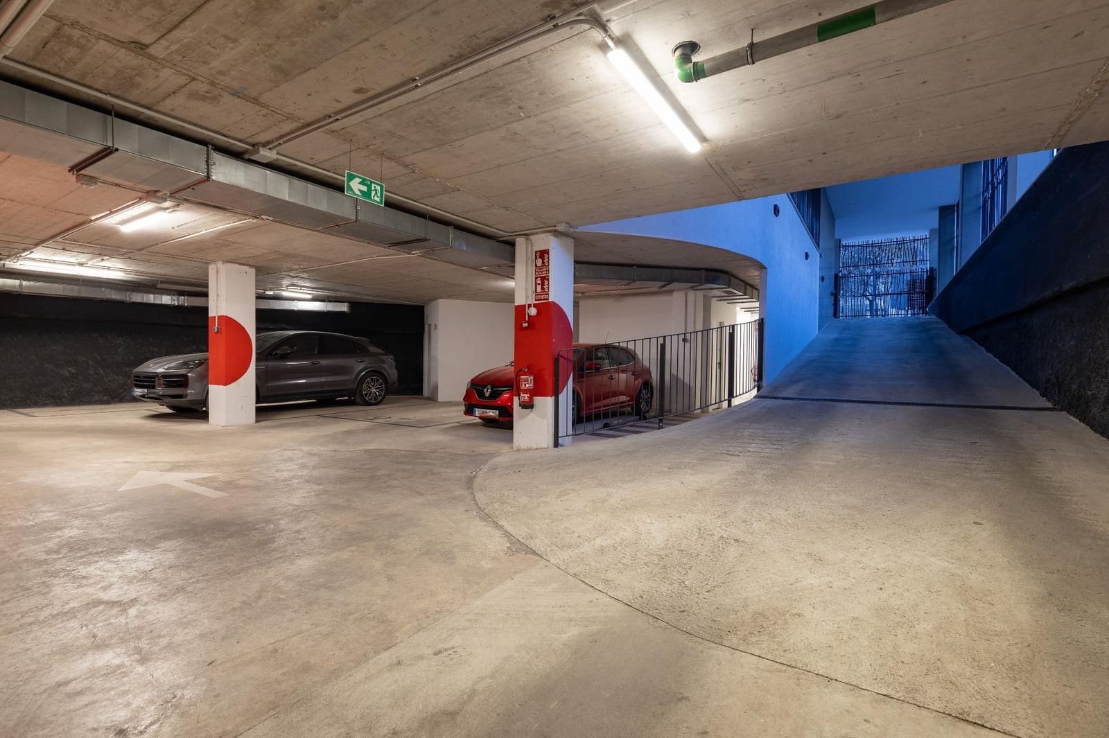 2 sovrum Takvåning till salu i Valencia stad med pool garage - 320 000 € (Ref: 9574833)