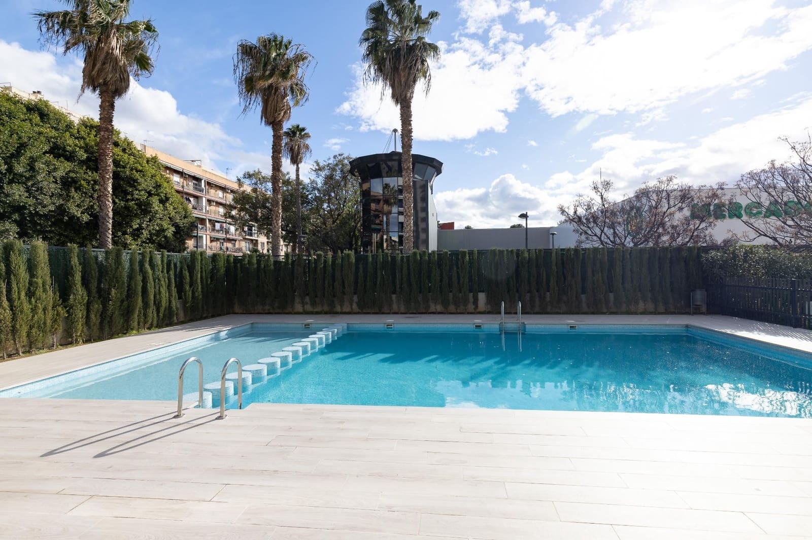 2 sovrum Takvåning till salu i Valencia stad med pool garage - 320 000 € (Ref: 9574833)