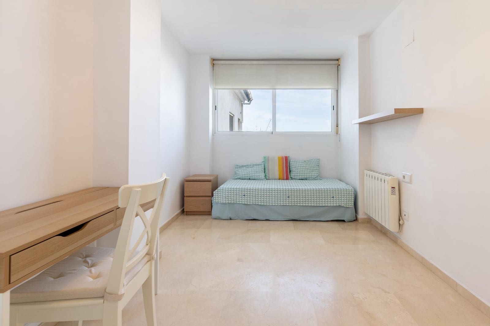 Penthouse de 3 chambres à louer à Valence ville avec garage - 1 800 € (Ref: 9591607)