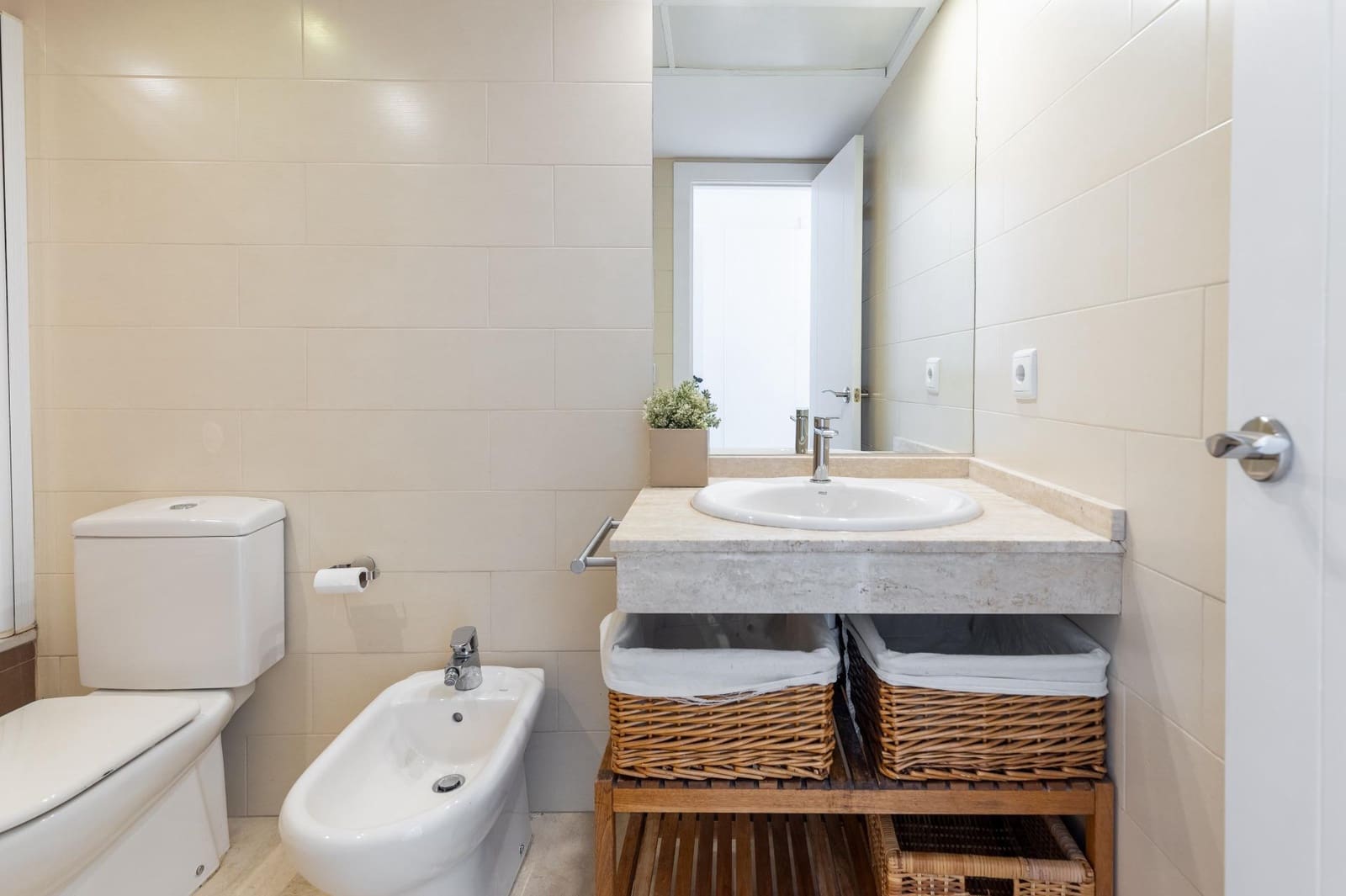 Penthouse de 3 chambres à louer à Valence ville avec garage - 1 800 € (Ref: 9591607)