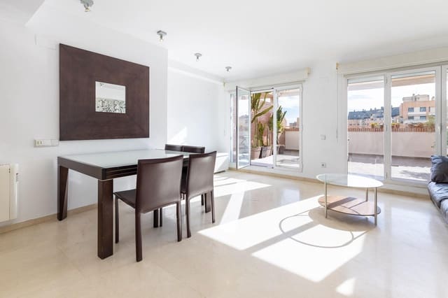 Penthouse de 3 chambres à louer à Sant Llorens, Valence ville avec garage - 1 800 € (Ref: 9591607)