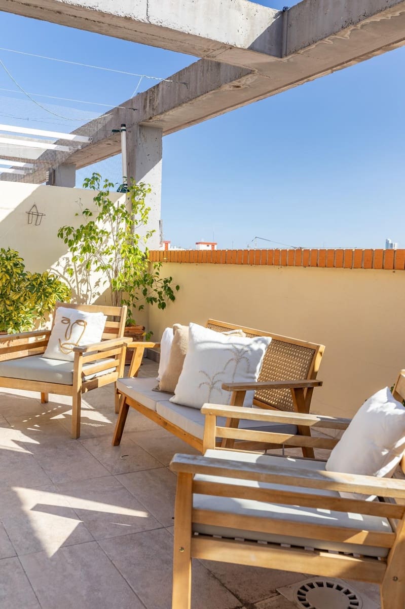 3 bedroom Penthouse for sale in Valencia city with garage - € 300,000 (Ref: 9599746)