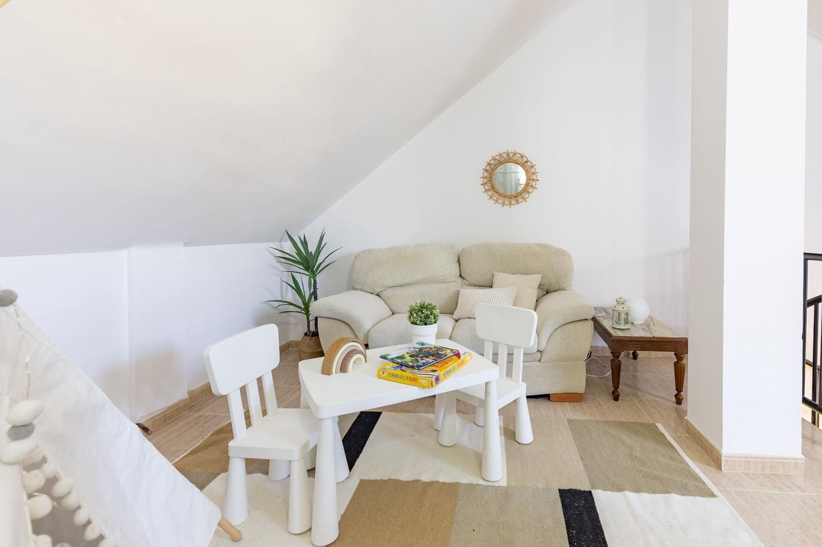 3 bedroom Penthouse for sale in Valencia city with garage - € 300,000 (Ref: 9599746)