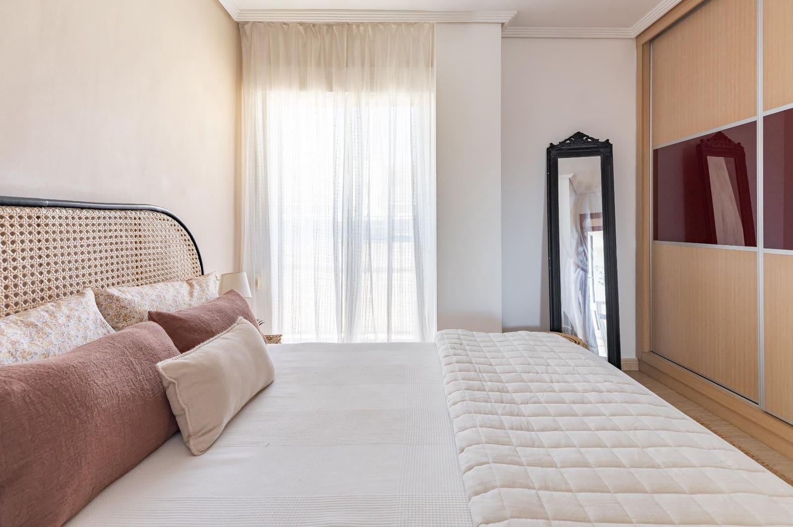 3 bedroom Penthouse for sale in Valencia city with garage - € 300,000 (Ref: 9599746)