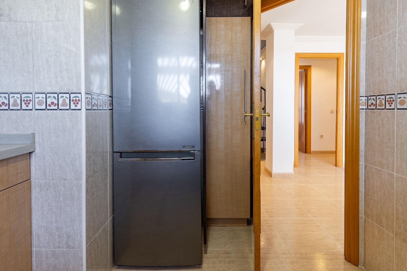 3 bedroom Penthouse for sale in Valencia city with garage - € 300,000 (Ref: 9599746)