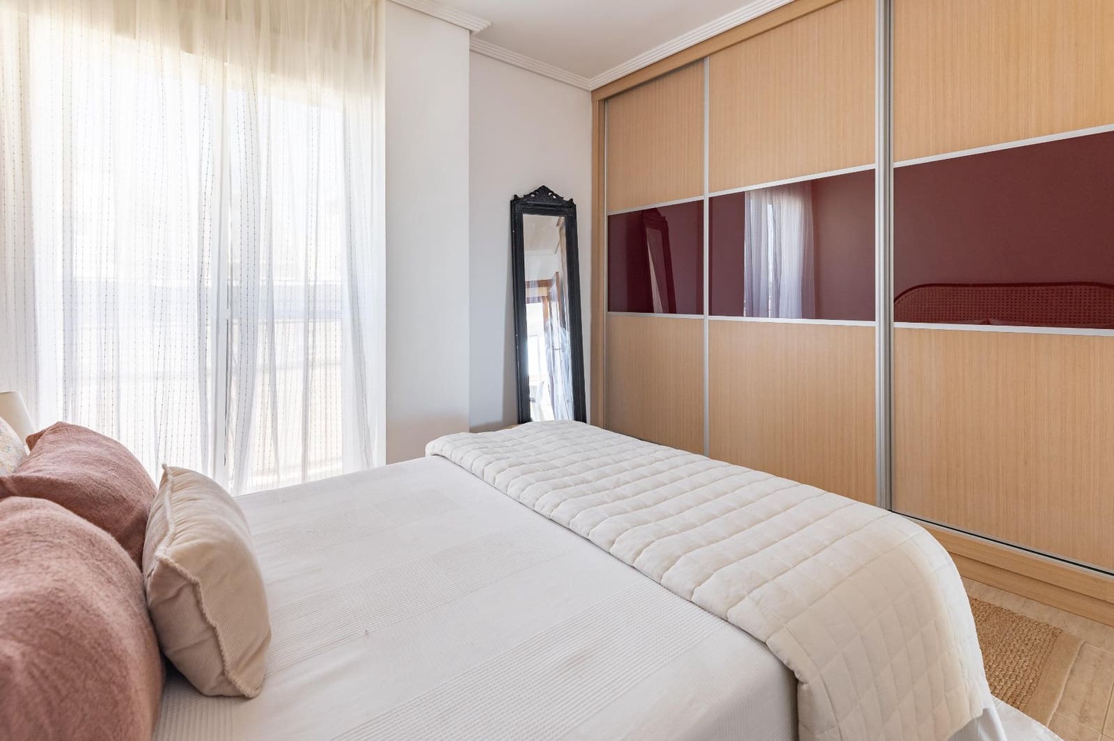 3 bedroom Penthouse for sale in Valencia city with garage - € 300,000 (Ref: 9599746)