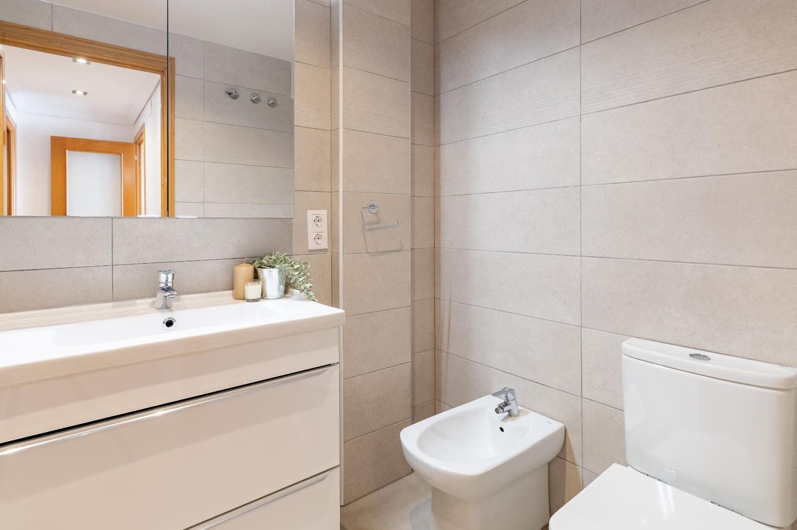 3 bedroom Penthouse for sale in Valencia city with garage - € 300,000 (Ref: 9599746)