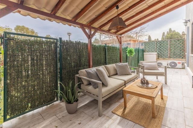 2 slaapkamer Flat te koop in Museros met zwembad garage - € 200.000 (Ref: 9599747)