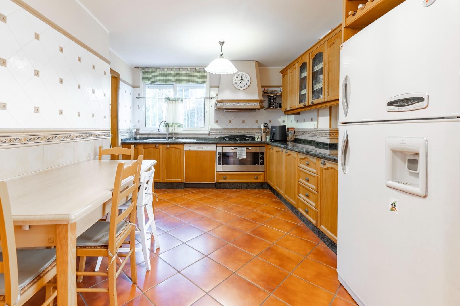 Chalet de 3 habitaciones en Benicàssim en venta con garaje - 549.000 € (Ref: 9599748)