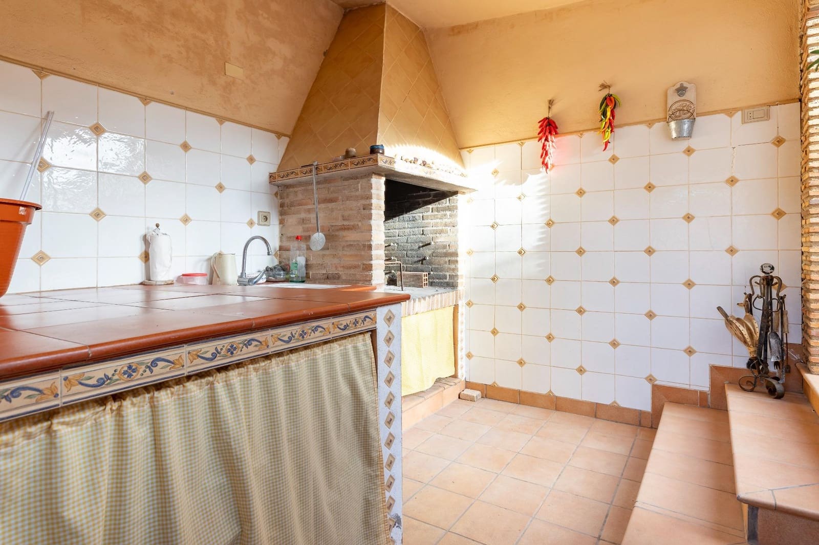 Chalet de 3 habitaciones en Benicàssim en venta con garaje - 549.000 € (Ref: 9599748)