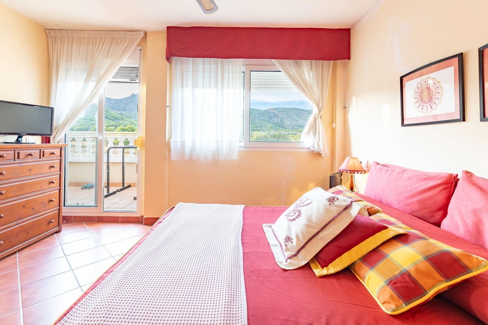 Chalet de 3 habitaciones en Benicàssim en venta con garaje - 549.000 € (Ref: 9599748)