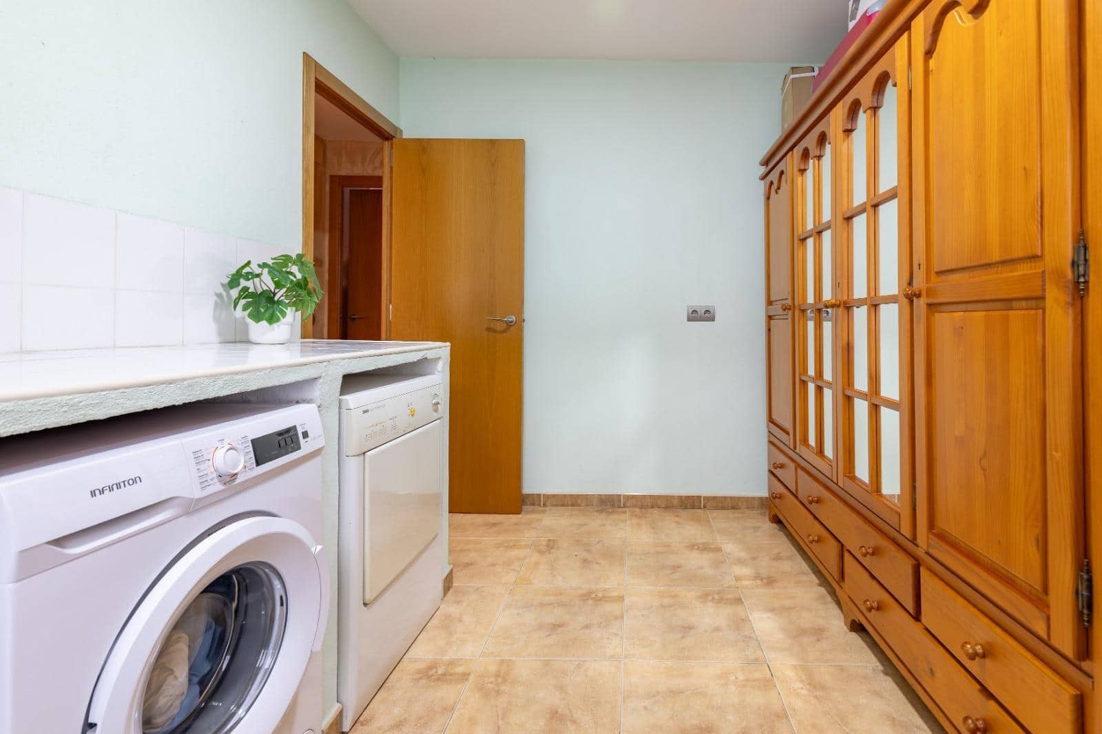 3 chambre Villa/Maison à vendre à Carcaixent avec garage - 198 000 € (Ref: 9599752)