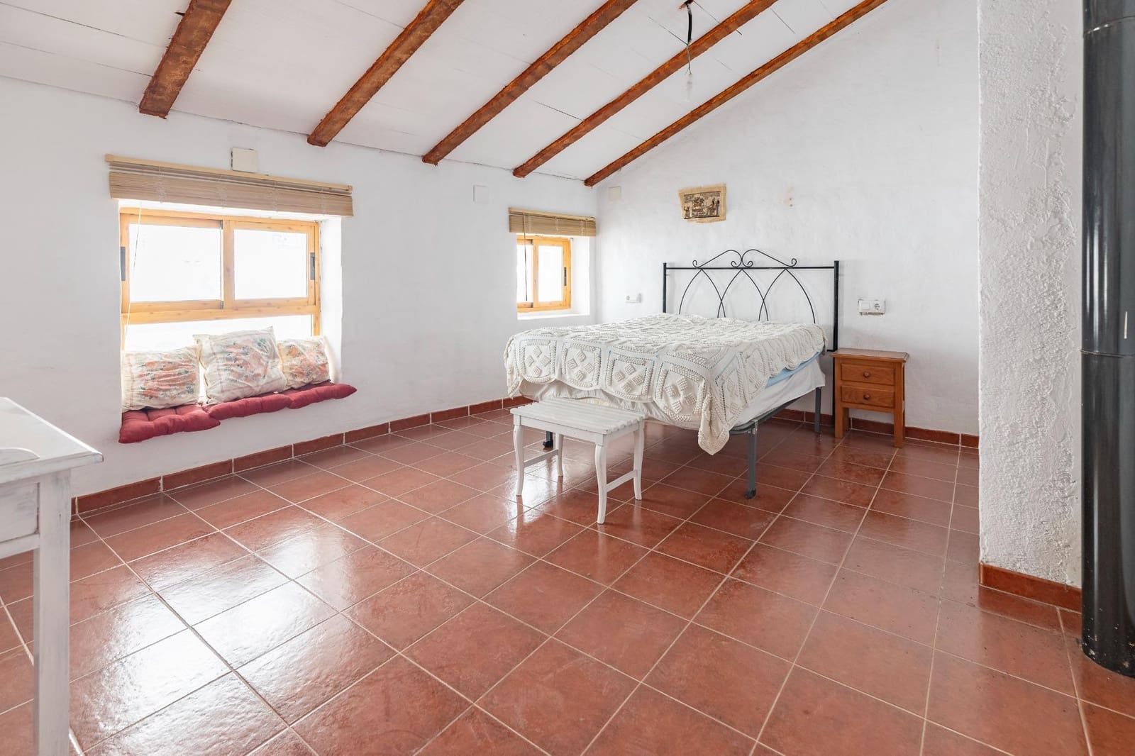 6 soverom Finca/Herregård til salgs i Chulilla - € 155 000 (Ref: 9599753)