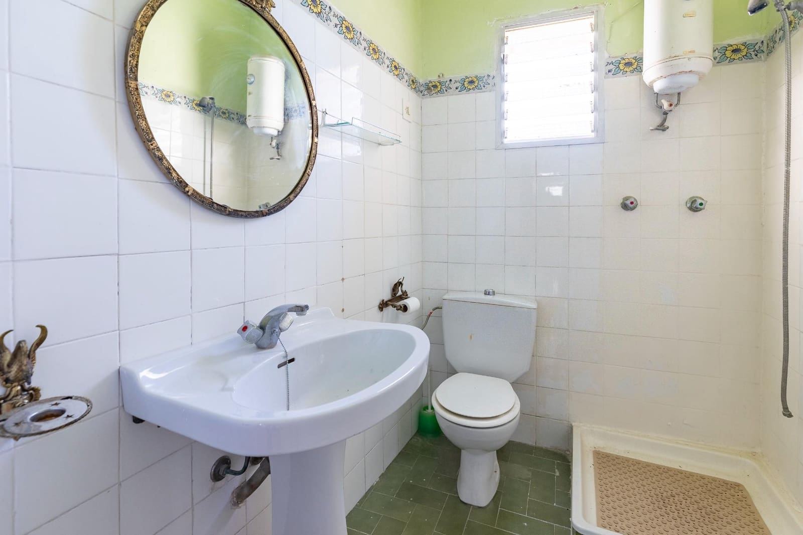 6 soverom Finca/Herregård til salgs i Chulilla - € 155 000 (Ref: 9599753)