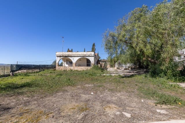 Maalaistalo myytävänä paikassa Llíria mukana uima-altaan 
autotalli - 85 000 € (Ref: 9619536)