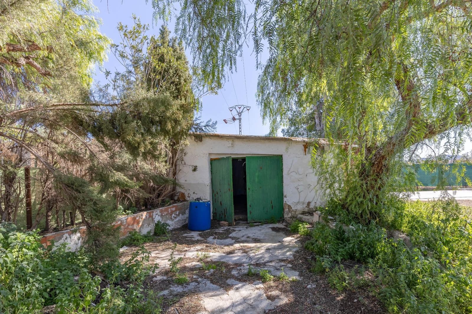 Maalaistalo myytävänä paikassa Lliria mukana uima-altaan 
autotalli - 85 000 € (Ref: 9619536)