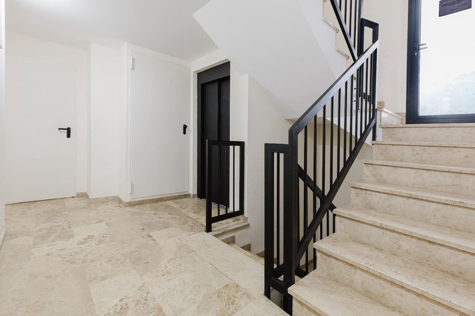 2 chambre Appartement à vendre à Alzira avec piscine - 185 000 € (Ref: 9619541)