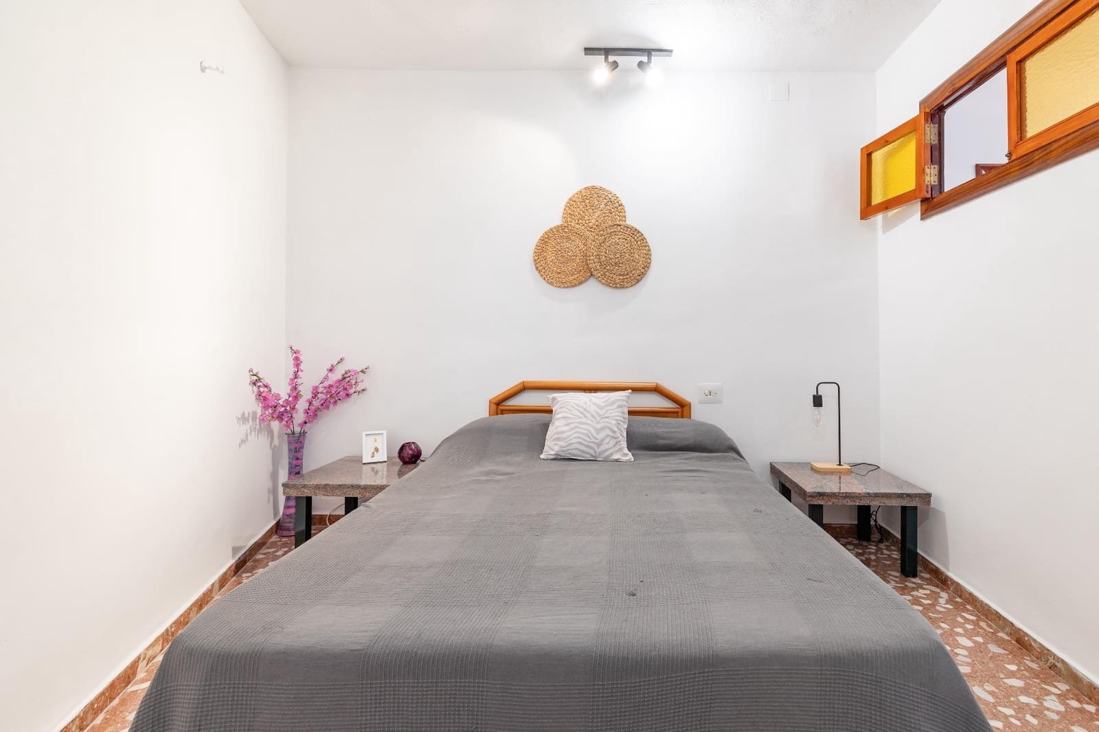 Adosado de 5 habitaciones en Benigánim en venta con garaje - 249.000 € (Ref: 9619545)