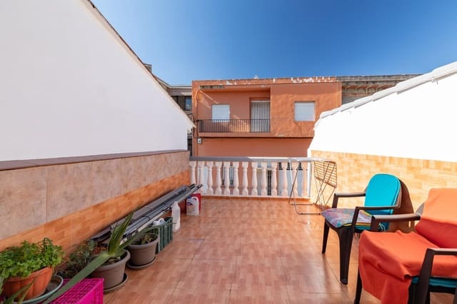5 bedroom Terraced Villa for sale in Benigánim with garage - € 249,000 (Ref: 9619545)