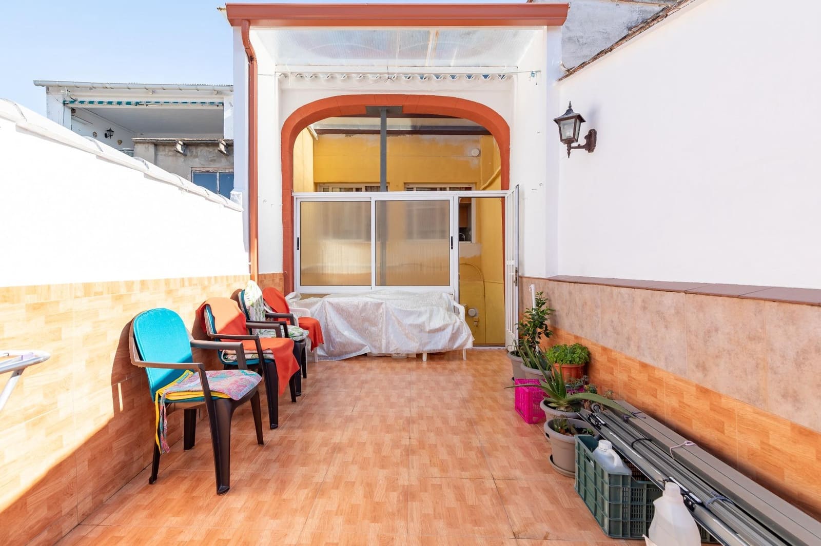 Adosado de 5 habitaciones en Benigánim en venta con garaje - 249.000 € (Ref: 9619545)