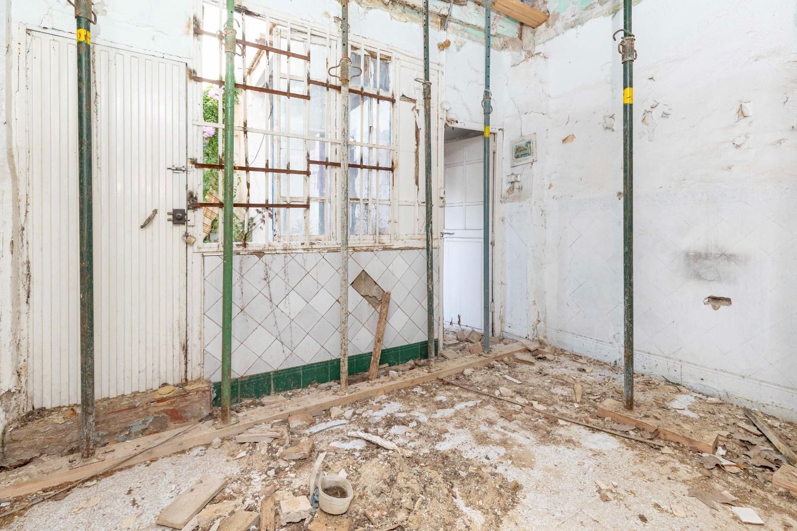 3 sovrum Lägenhet till salu i Valencia stad - 195 000 € (Ref: 9619549)