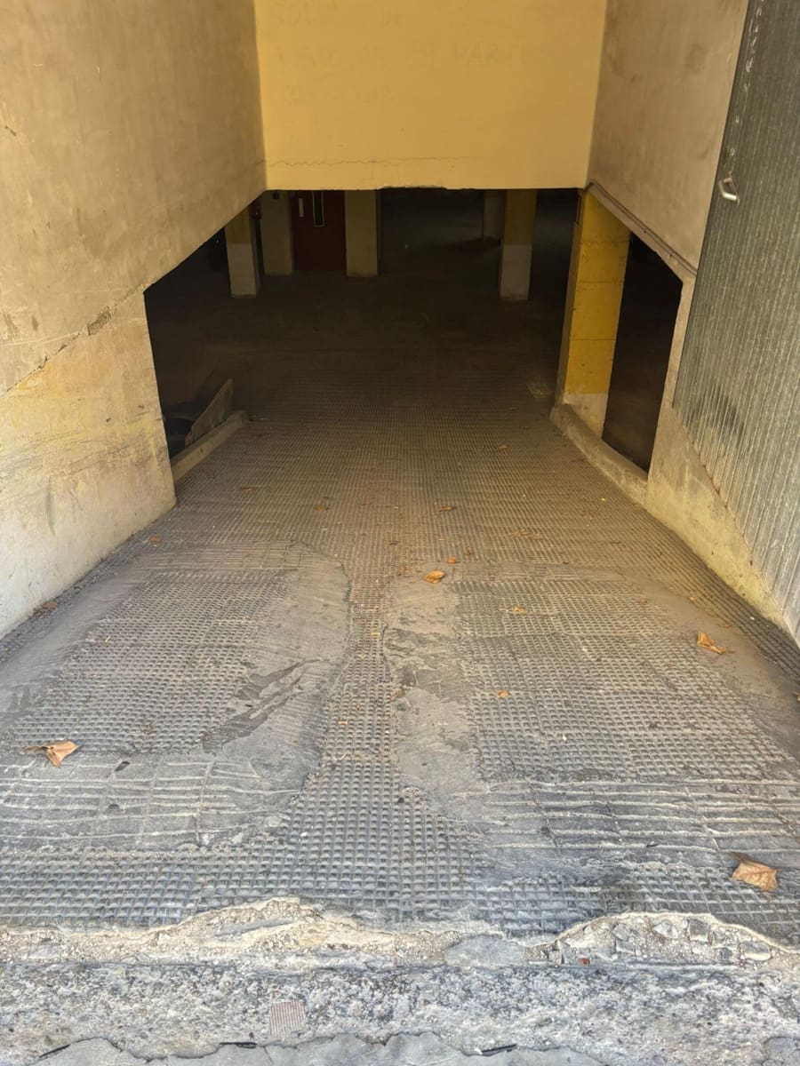 Garage zu verkaufen in Benimamet - 6.800 € (Ref: 9619551)