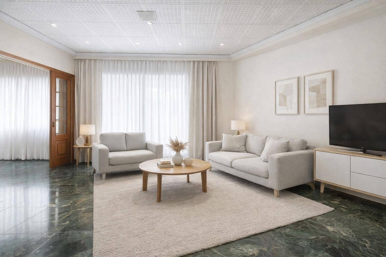 6 bedroom Townhouse for sale in Betera with garage - € 800,000 (Ref: 9619580)