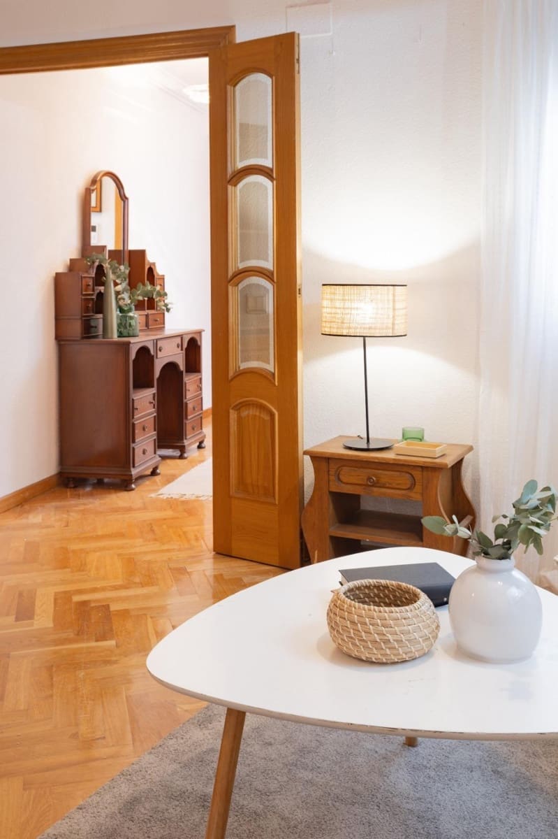 2 slaapkamer Flat te koop in Valencia stad - € 285.000 (Ref: 9637853)