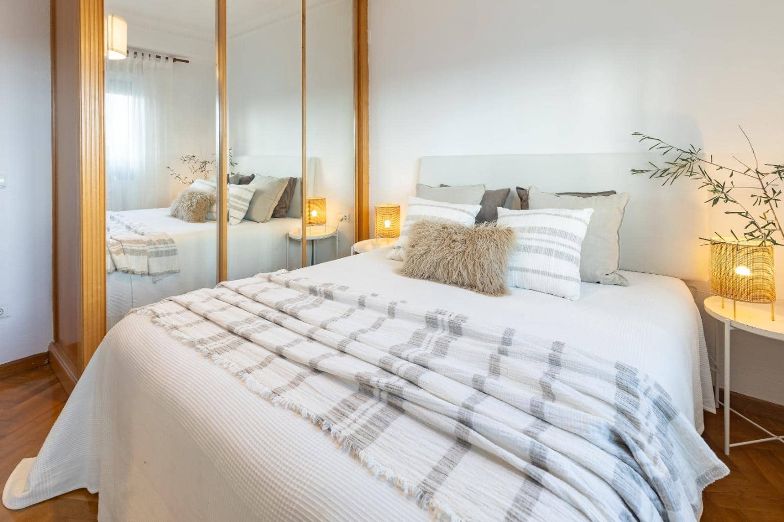 2 slaapkamer Flat te koop in Valencia stad - € 285.000 (Ref: 9637853)