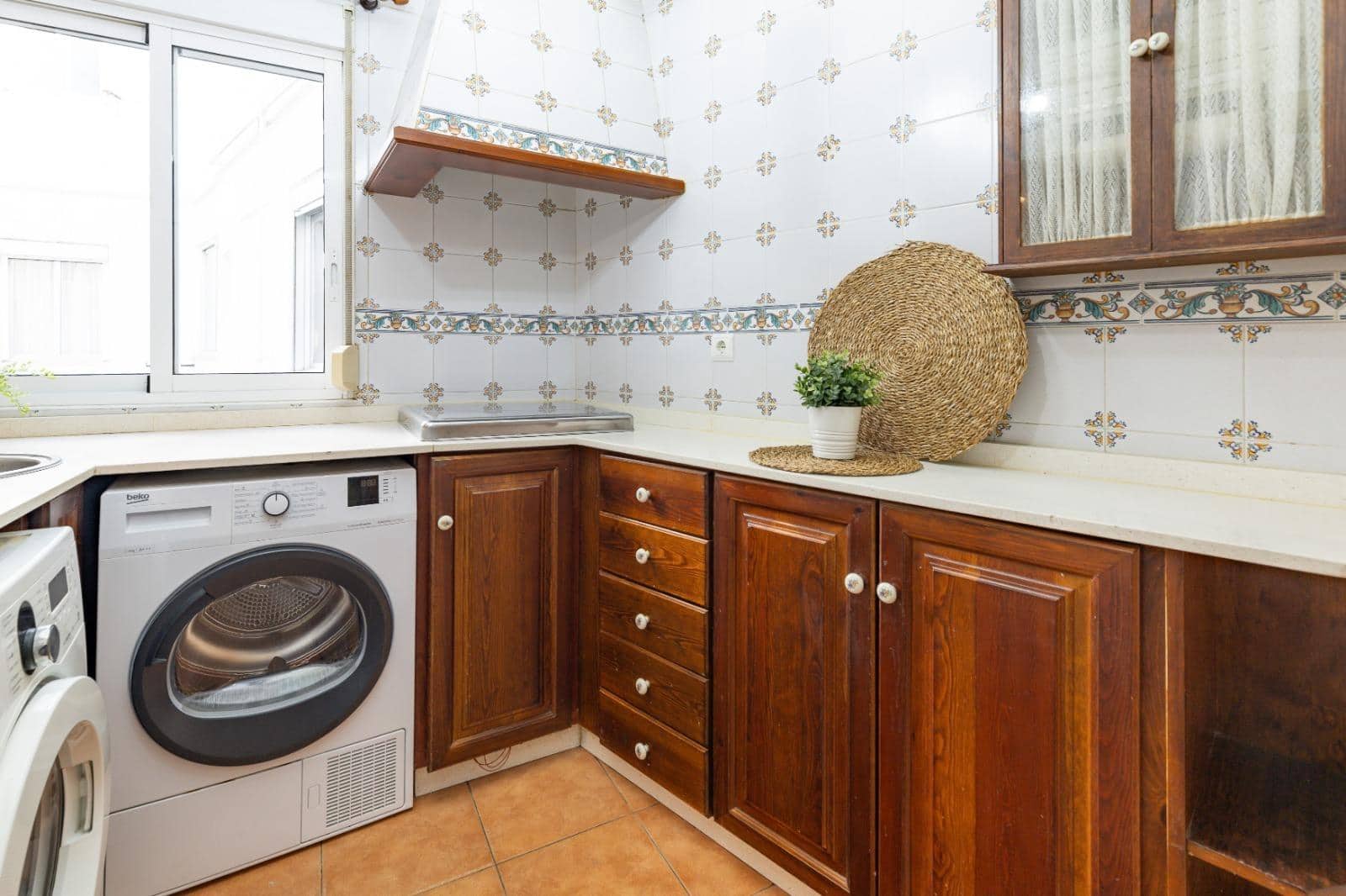 2 slaapkamer Flat te koop in Valencia stad - € 285.000 (Ref: 9637853)