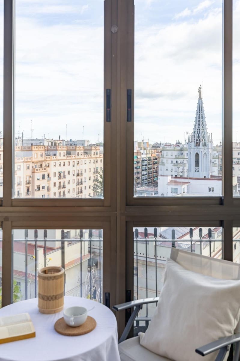 2 slaapkamer Flat te koop in Valencia stad - € 285.000 (Ref: 9637853)