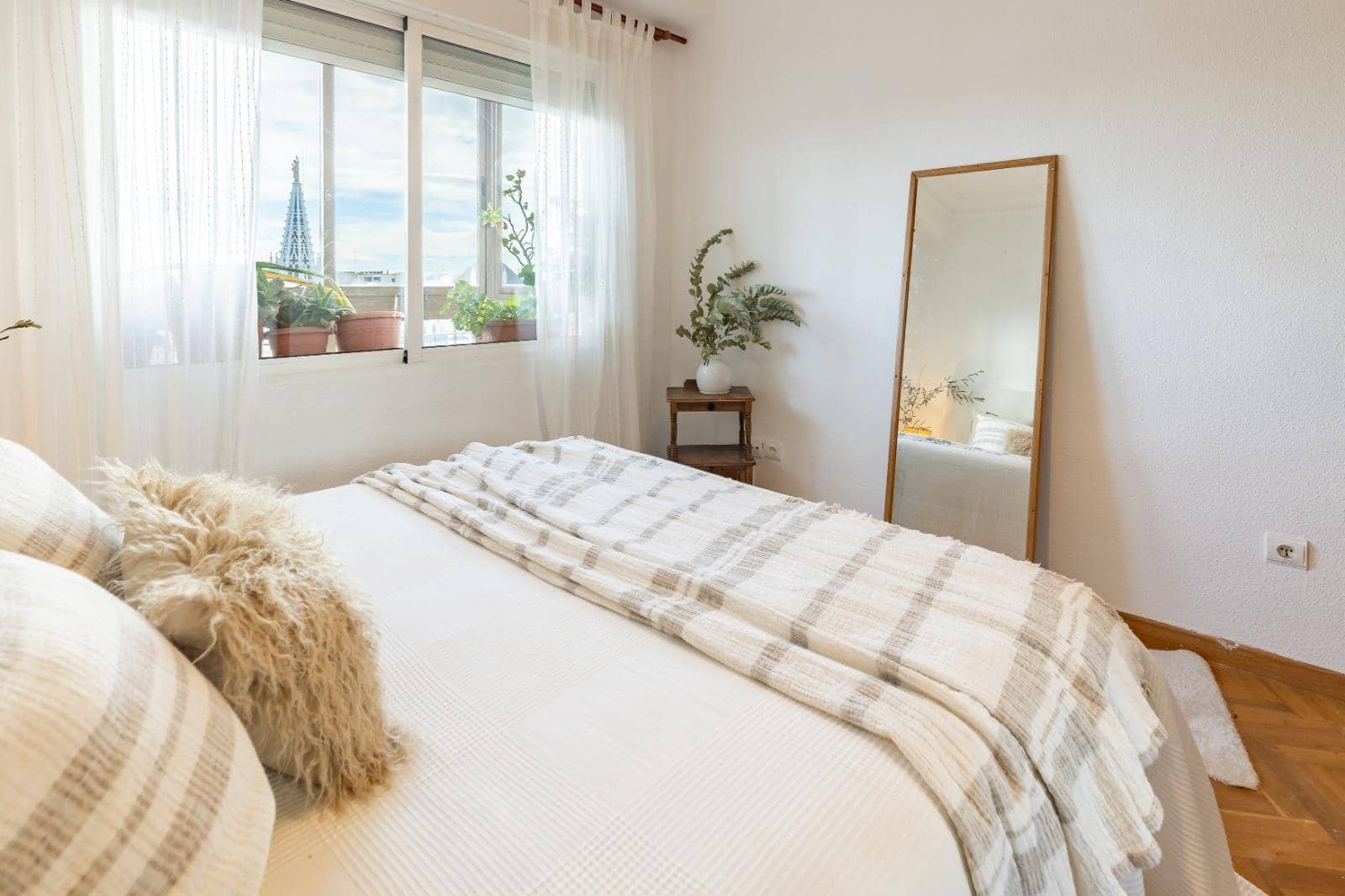 2 slaapkamer Flat te koop in Valencia stad - € 285.000 (Ref: 9637853)