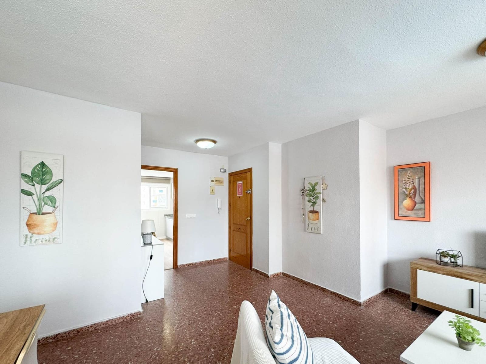 3 Zimmer Apartment zu vermieten in Gandia mit Pool - 900 € (Ref: 9637854)