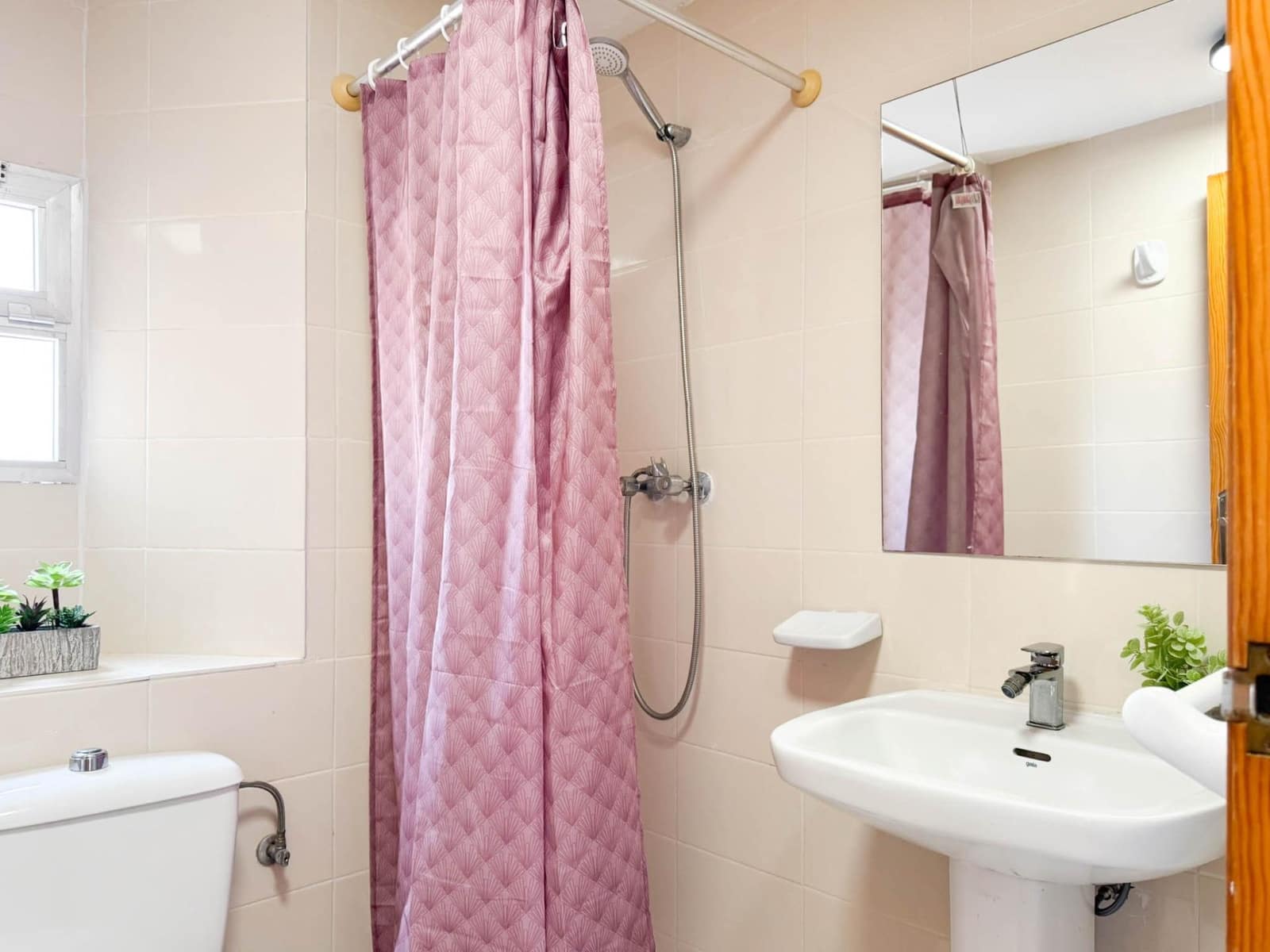 3 Zimmer Apartment zu vermieten in Gandia mit Pool - 900 € (Ref: 9637854)