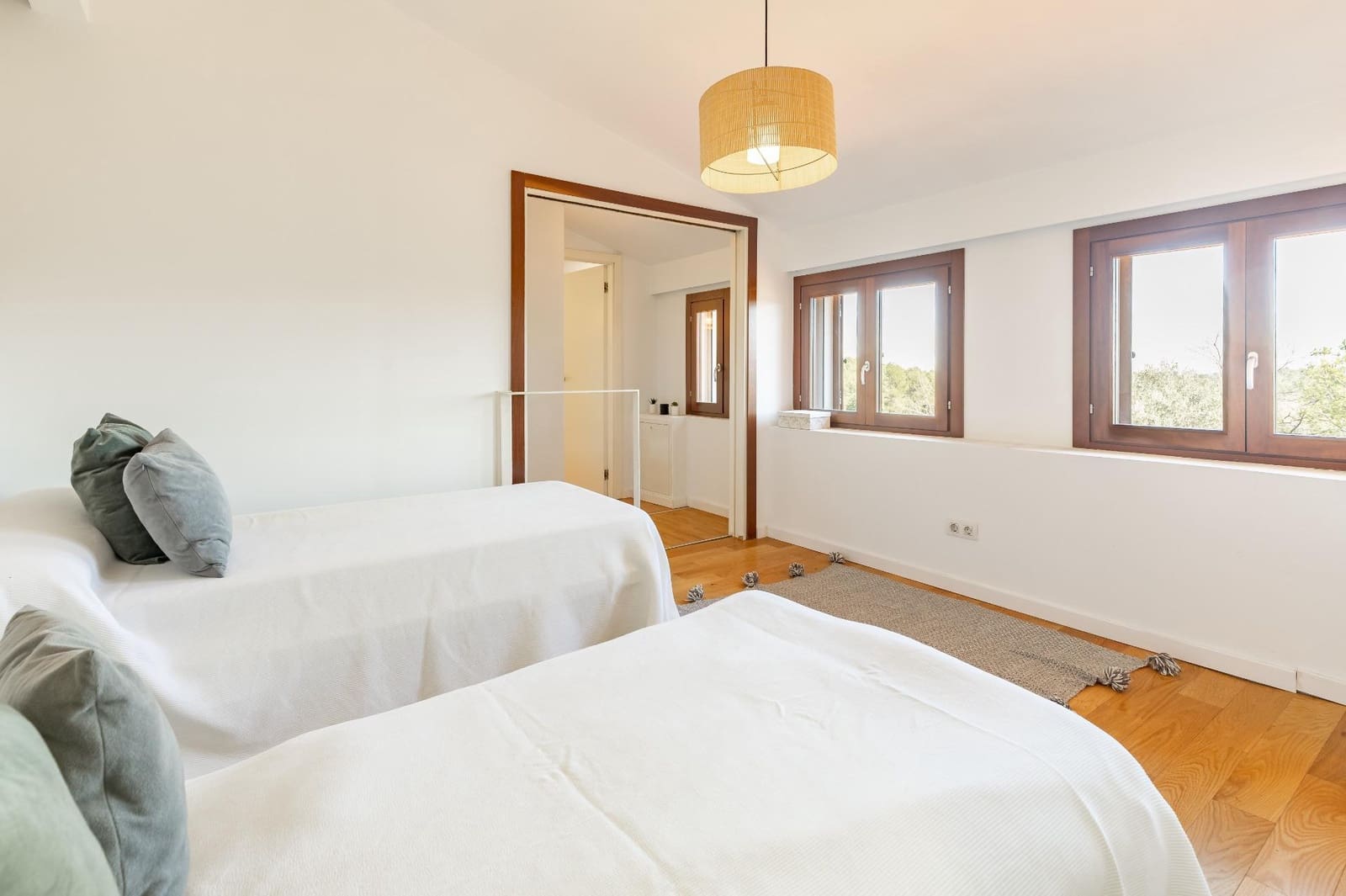 2 sypialnia Dom blizniak na sprzedaż w Enguera z garażem - 190 000 € (Ref: 9637855)