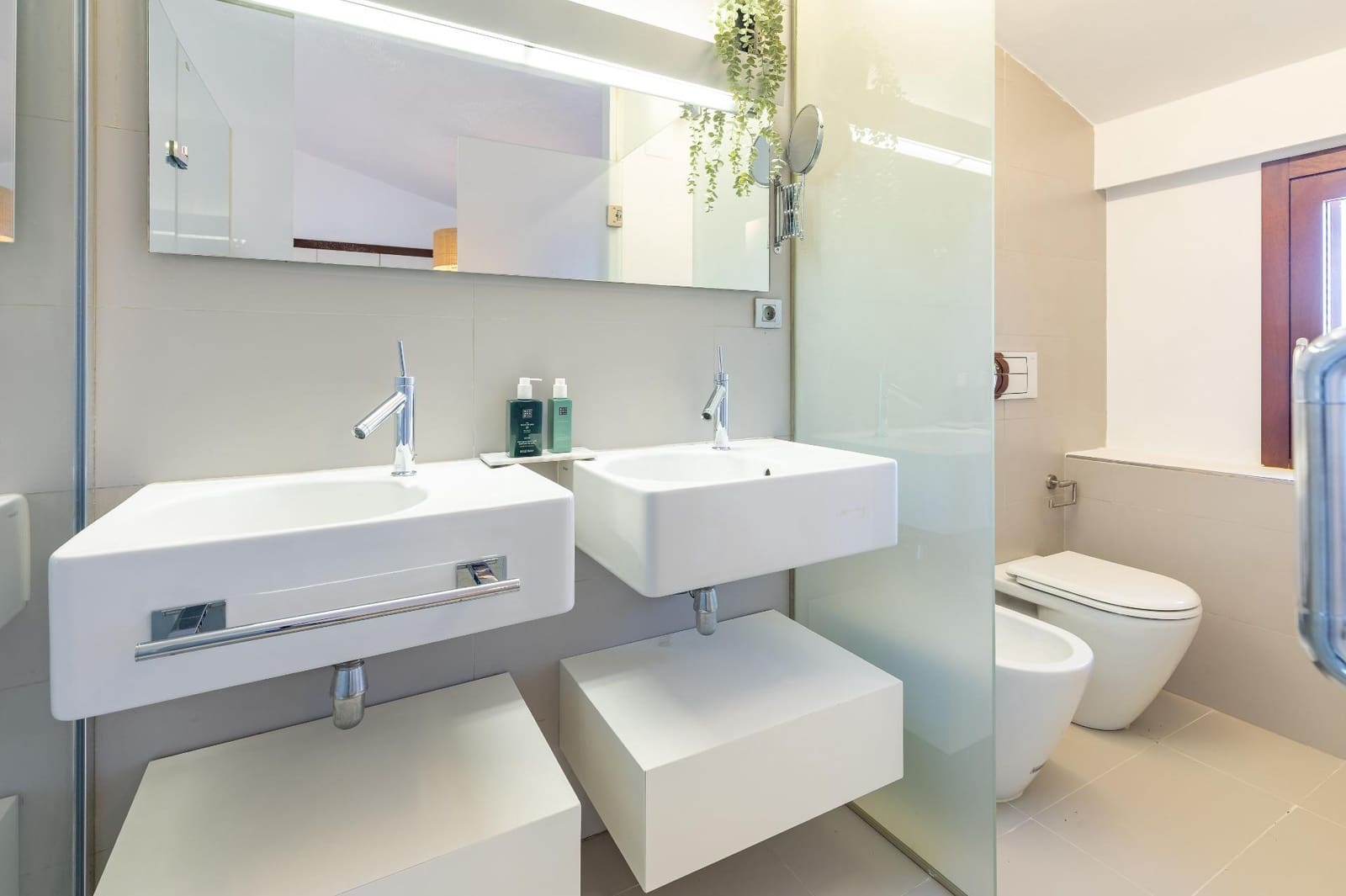 2 sypialnia Dom blizniak na sprzedaż w Enguera z garażem - 190 000 € (Ref: 9637855)