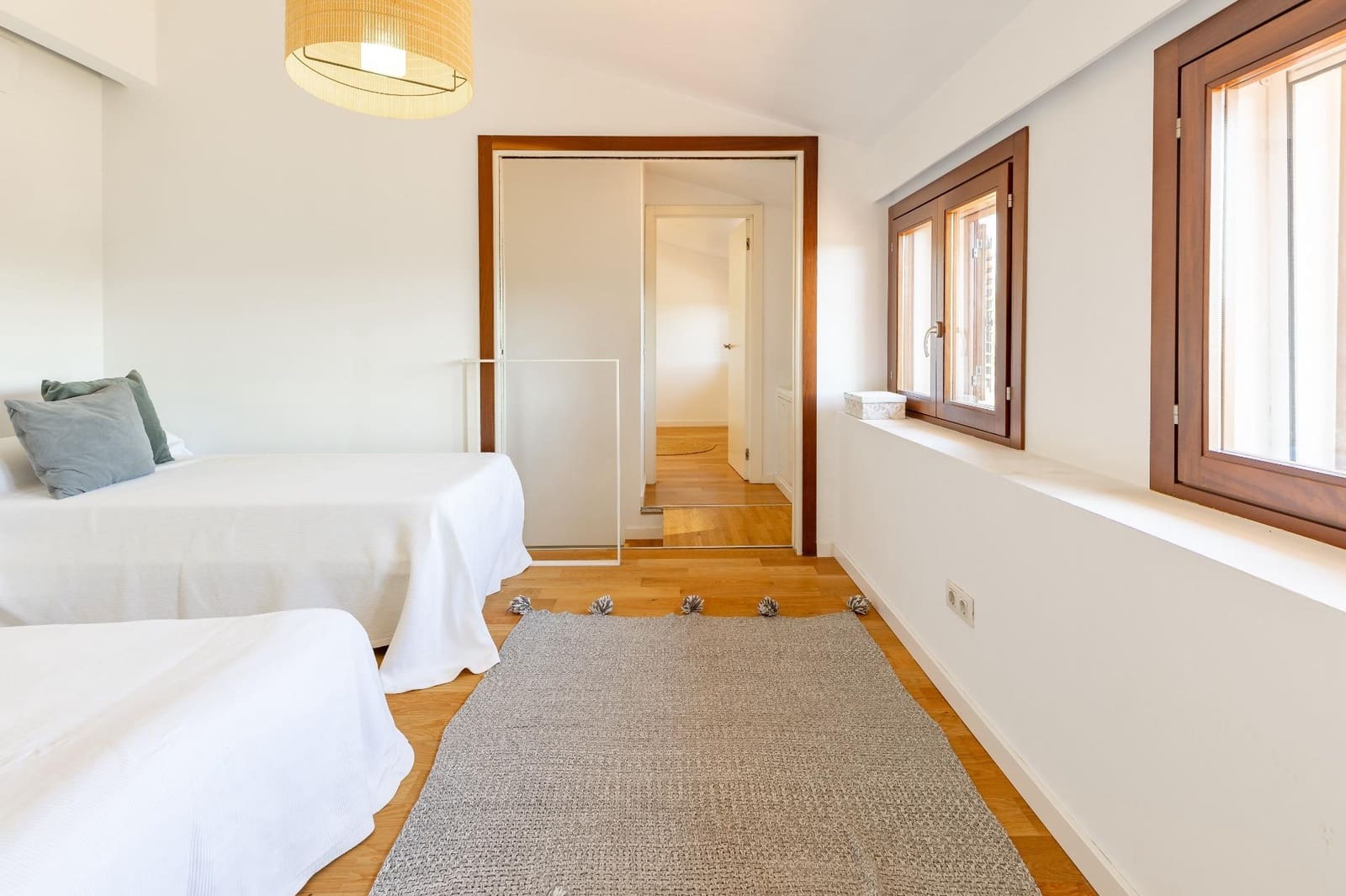 2 bedroom Semi-detached Villa for sale in Enguera with garage - € 190,000 (Ref: 9637855)