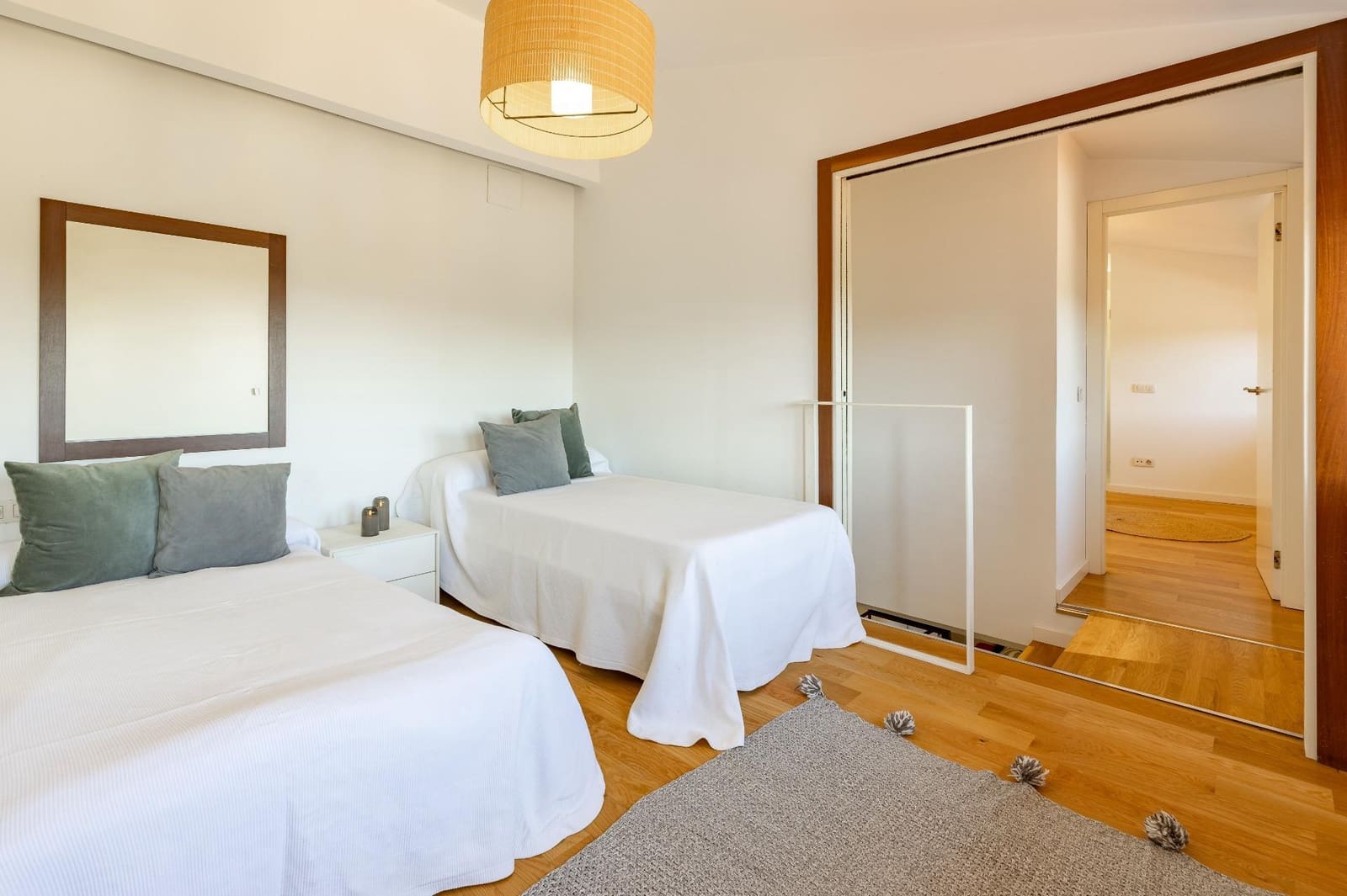 2 slaapkamer Halfvrijstaande villa te koop in Enguera met garage - € 183.000 (Ref: 9637855)