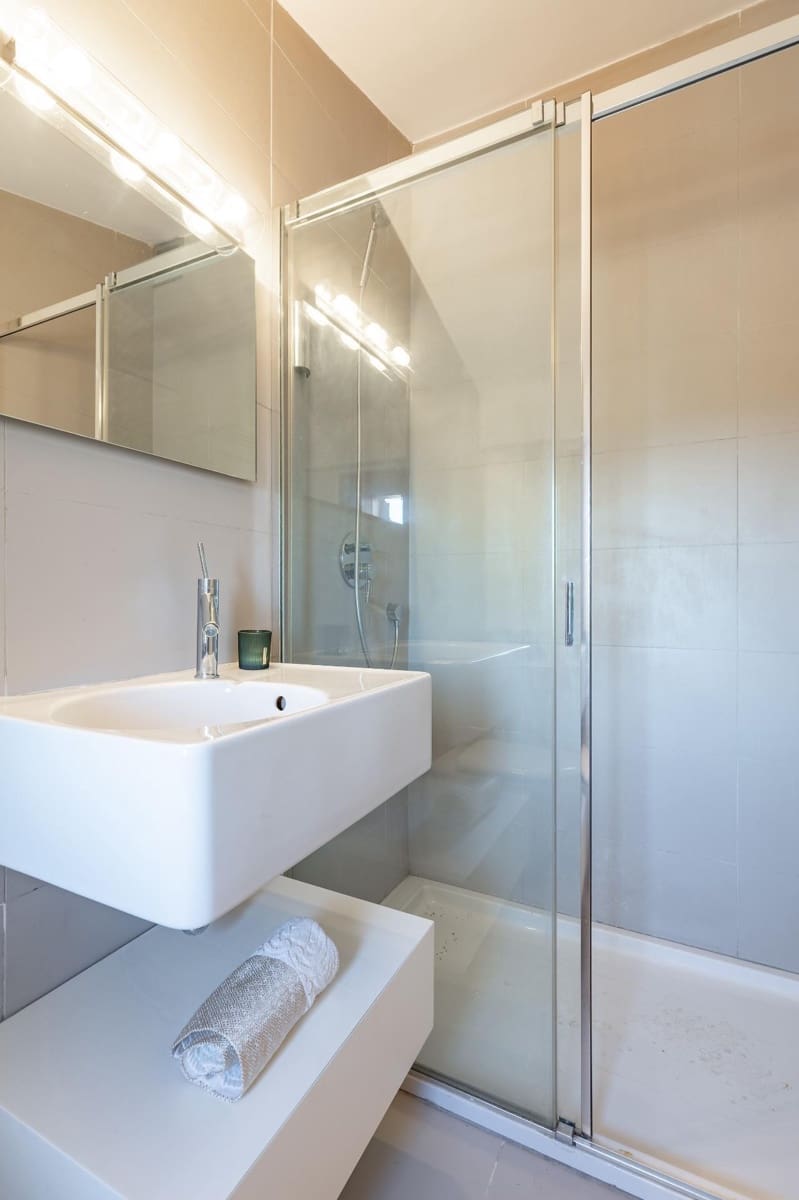 2 slaapkamer Halfvrijstaande villa te koop in Enguera met garage - € 183.000 (Ref: 9637855)